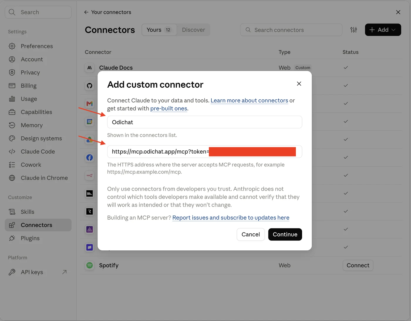 Ventana Add custom connector con el nombre Odichat y la URL del MCP